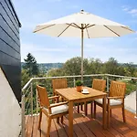 Sonnige Design-dachwohnung Mit Fernblick Appartement Coblence