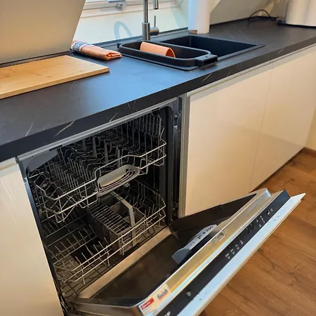 Sonnige Design-dachwohnung Mit Fernblick Apartamento *